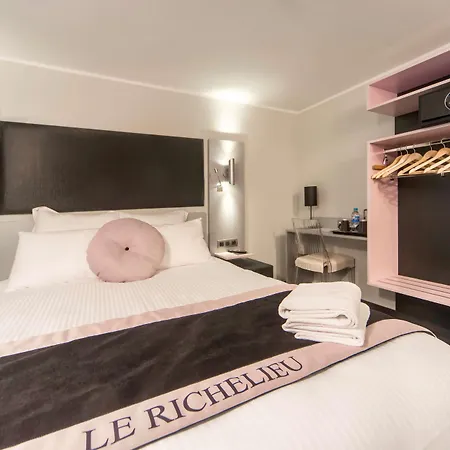Boutique Richelieu, Gare Part-dieu 3* Lyon