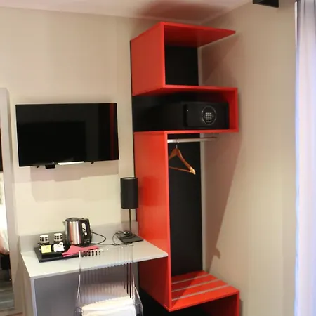 Boutique Richelieu, Gare Part-dieu 3* Lyon