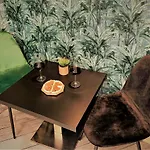 Boutique Richelieu, Gare Part-dieu 3*
