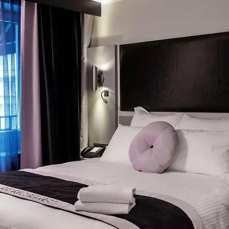 Boutique Richelieu, Gare Part-dieu 호텔 3*