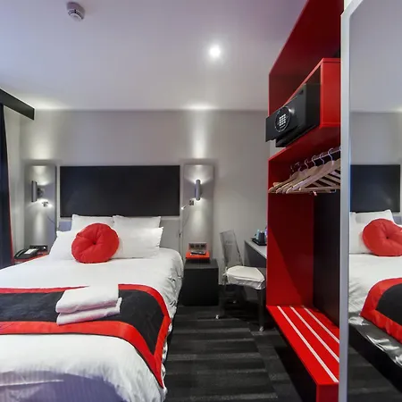 Boutique Richelieu, Gare Part-dieu 3* Лион
